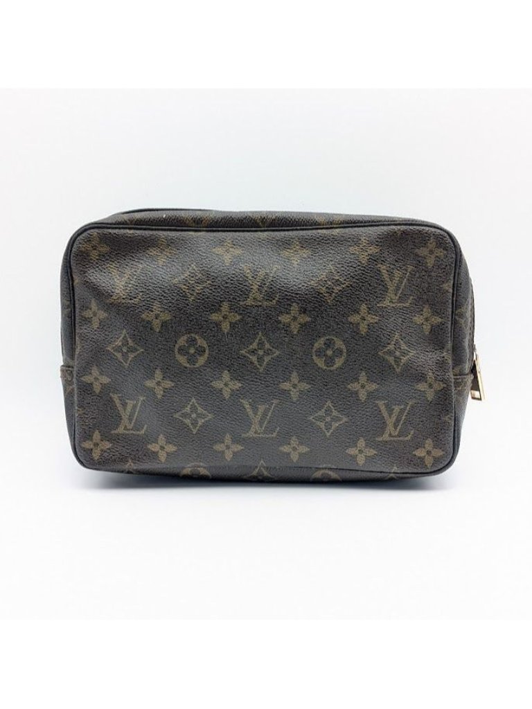 Louis Vuitton Trousse Toilette 23 Monogram Clutch Makeup Pouch